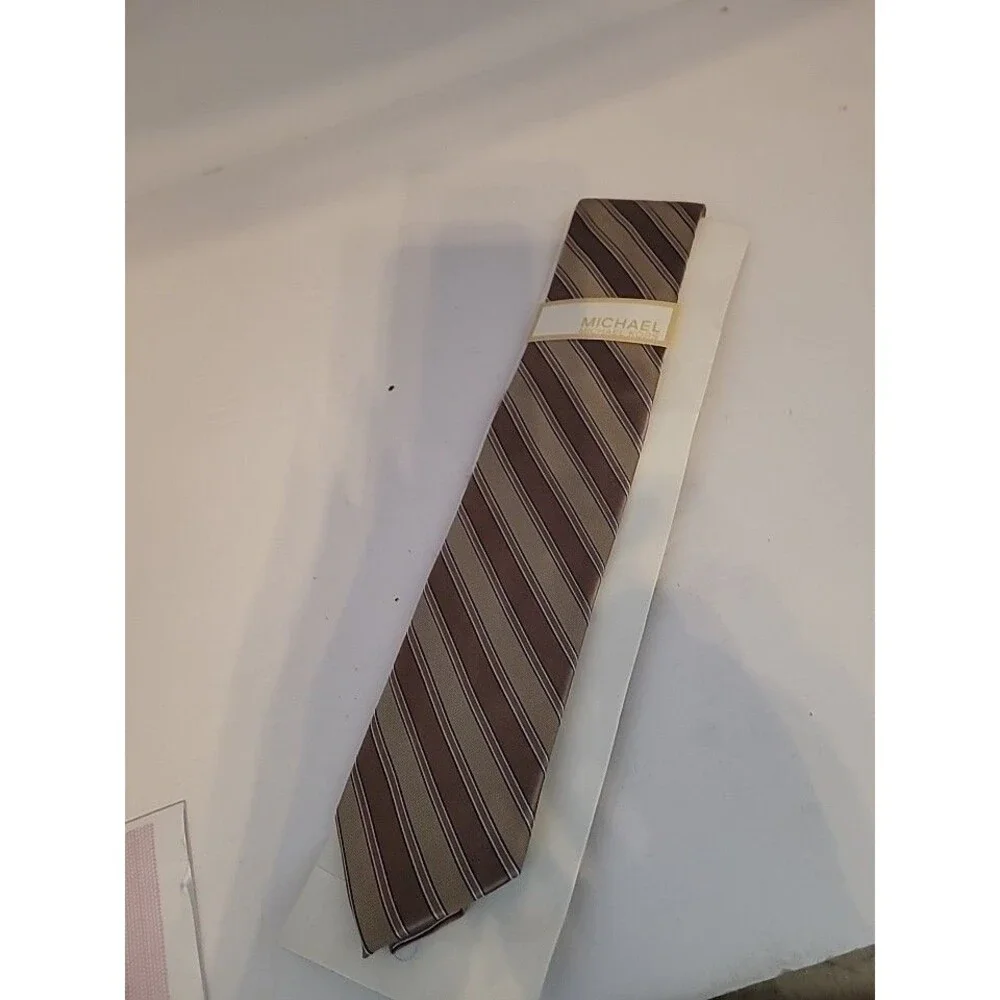 NWT Michael Kors Men’s Neck Tie 100% Silk Brown, Tan And Silver Diagonal Strips
